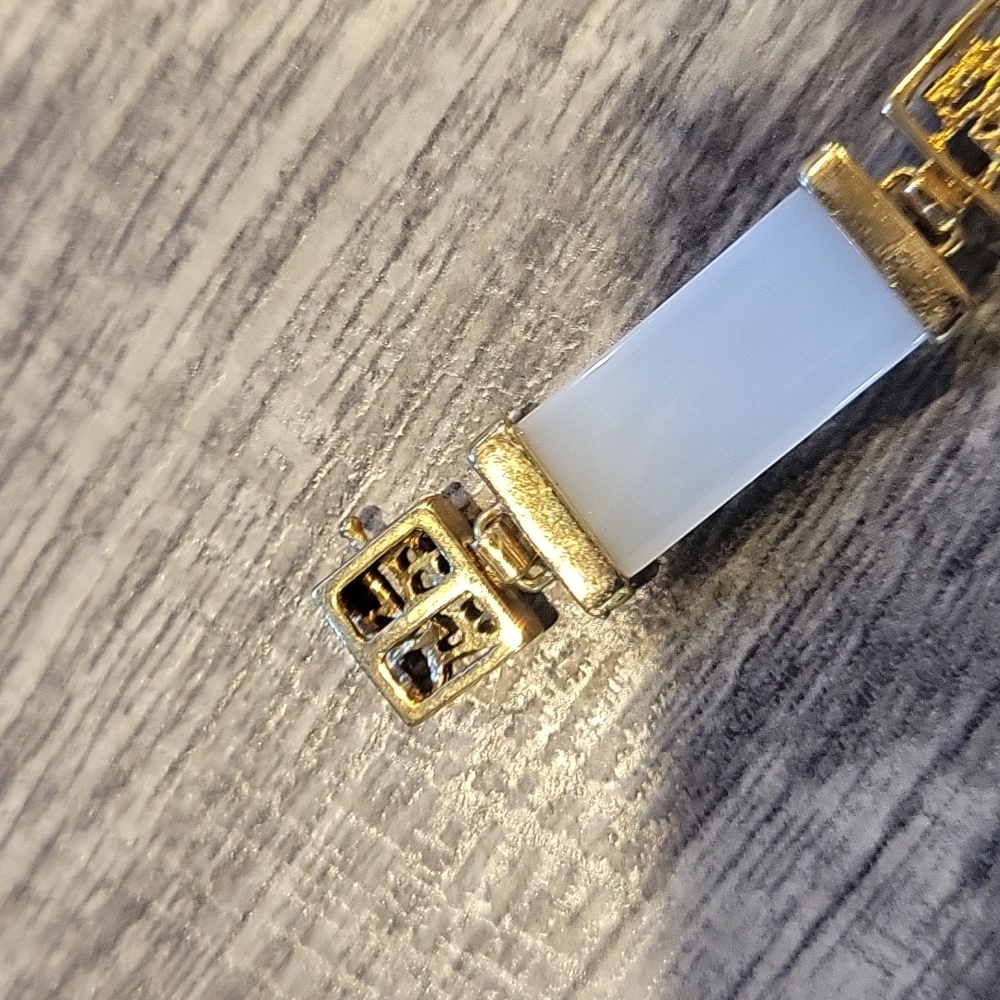 Jade Bracelet;Euc/Multi Colored Jade/ Genuine. Go… - image 7